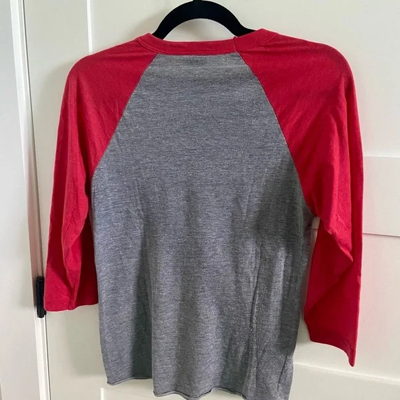 Red and Grey Baseball 3/4 Sleeve Raglan Tee - Picture 8 of 13
